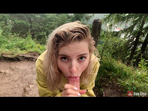 ❤️ Охин залгисан булэг дараа нь олон нийтийн даргалт - Эва Elfi ☑ Секс видео манайд ﹏