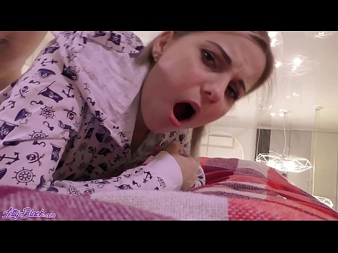 ❤️ Тачаангуй ээж залгих болон pregistyle секс - булэг ойр хүртэл ☑ Секс видео манайд ﹏